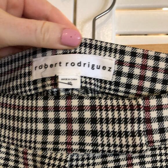 Robert Rodriguez Tailored Trousers in Prince of Wales Plaid - Picture 7 of 9